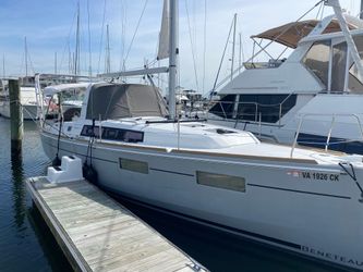 34' Beneteau 2016 Yacht For Sale